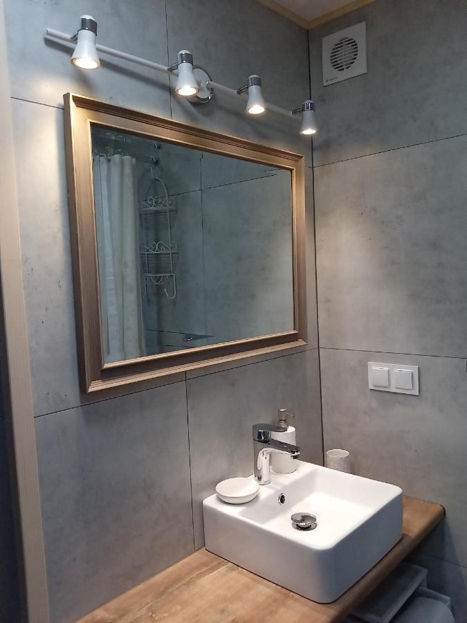 Domek Na Lesnym Wzgorzu Pieszyce Bagian luar foto